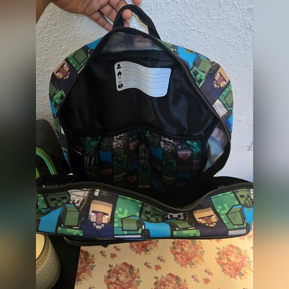 Minecraft Backpack and Lunchbox Set - Picture 8 of 9